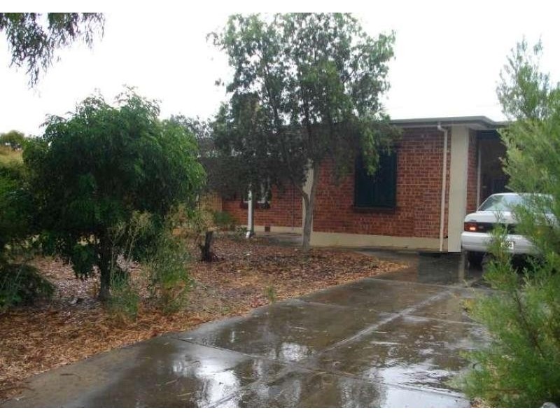 17 Burdell Street, Elizabeth Downs SA 5113