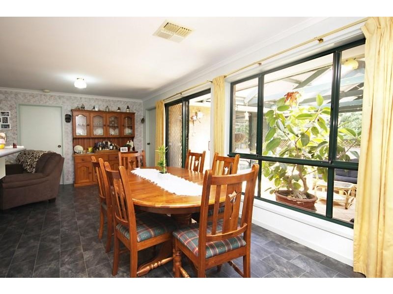 48 Jemalong Crescent, Roseworthy SA 5371