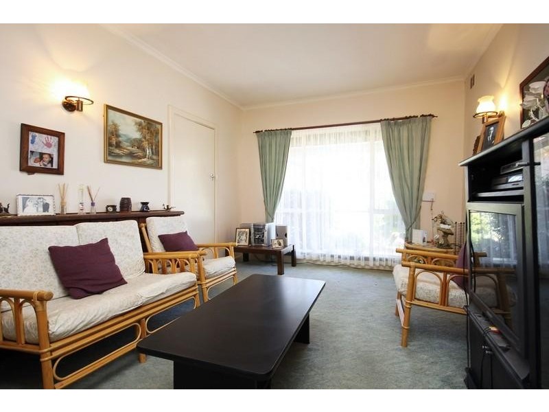 16 Beaumont Road, Smithfield Plains SA 5114