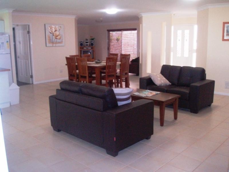 130 Burrum Street, Burrum Heads QLD 4659