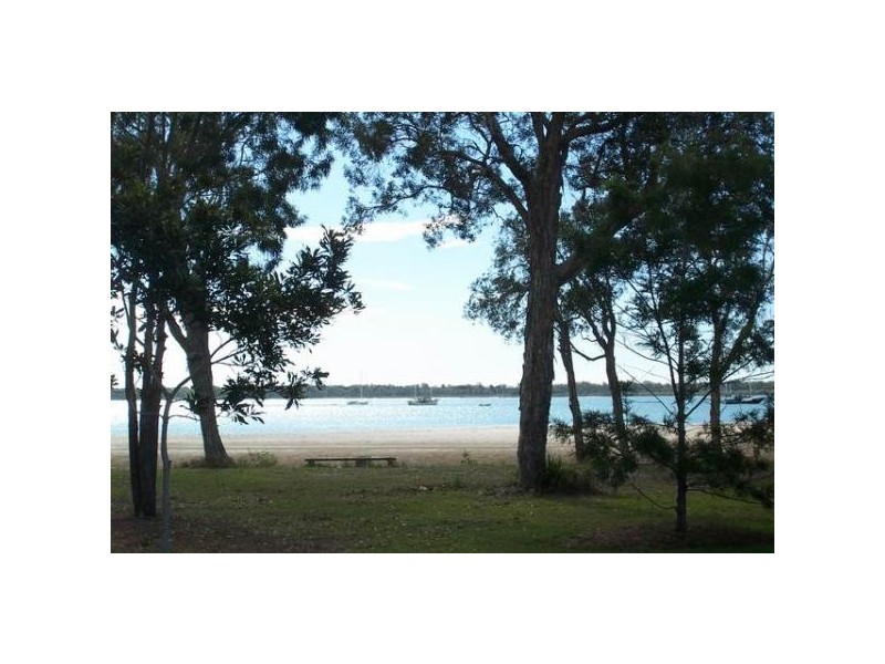 96 RIVERVIEW DRIVE, Burrum Heads QLD 4659