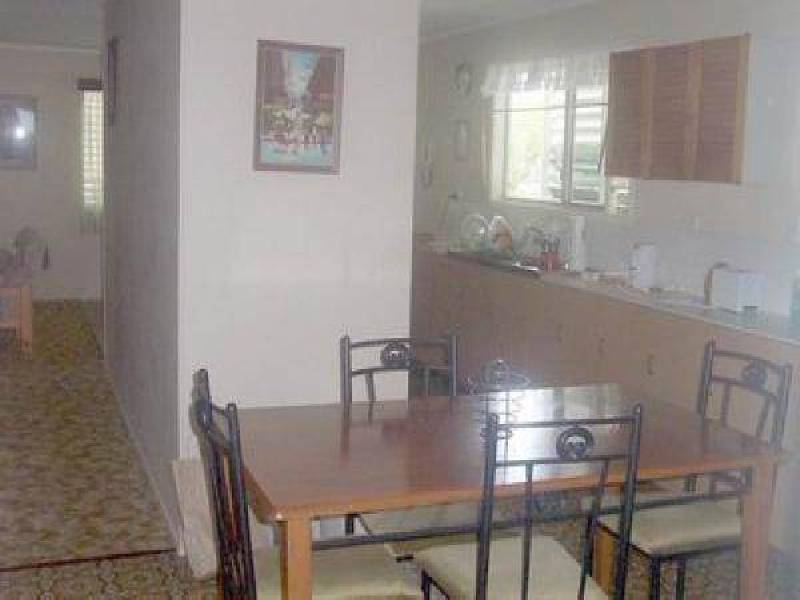 18 ROSS STREET, Burrum Heads QLD 4659