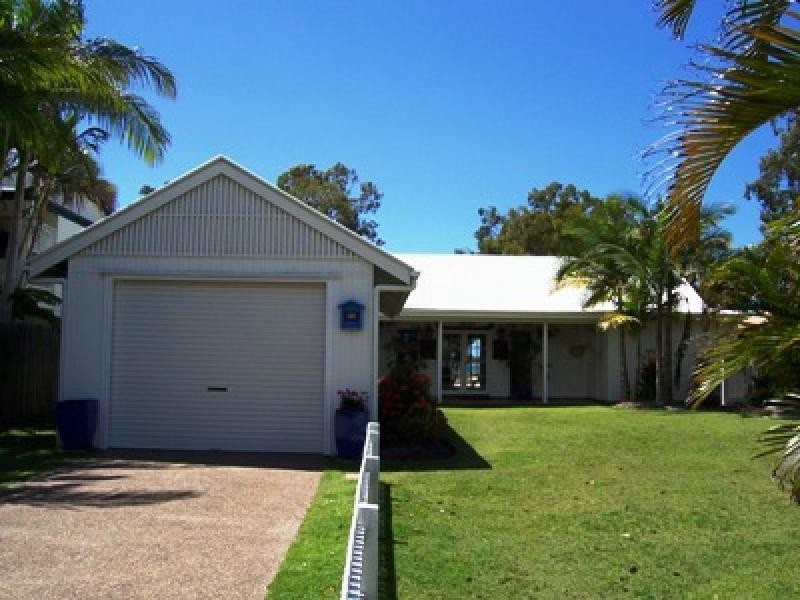 92 Riverview Dve, Burrum Heads QLD 4659