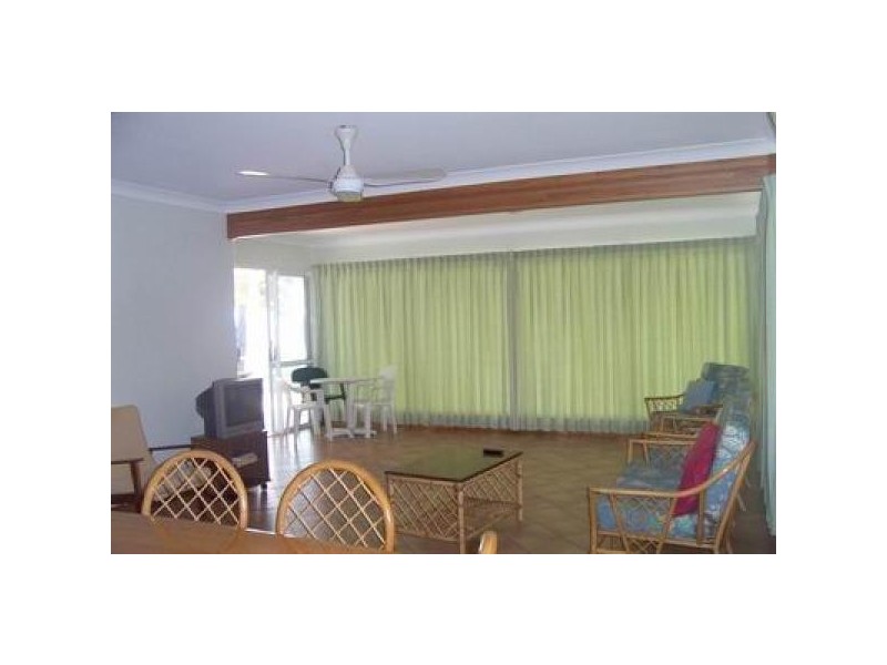 26 Burrum Street, Burrum Heads QLD 4659