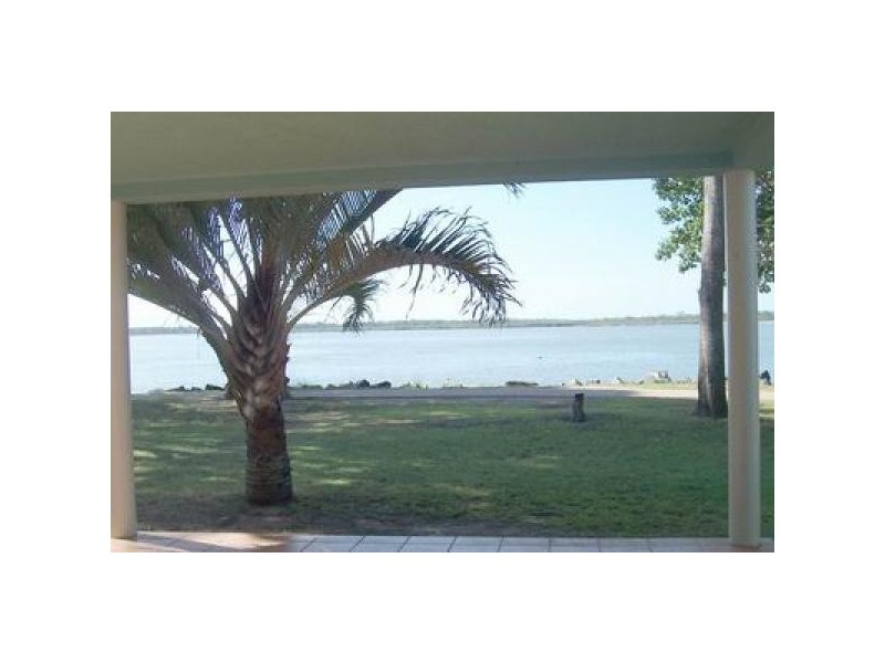 26 Burrum Street, Burrum Heads QLD 4659