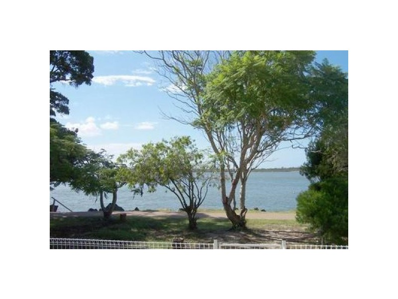 28 Burrum Street, Burrum Heads QLD 4659