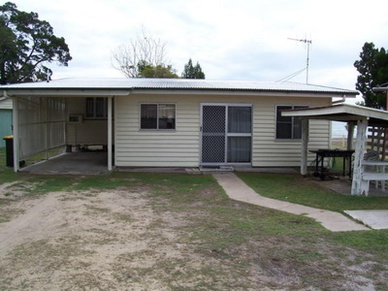 28 Burrum Street, Burrum Heads QLD 4659