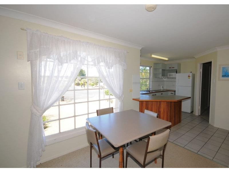70 Riverview Drive, Burrum Heads QLD 4659