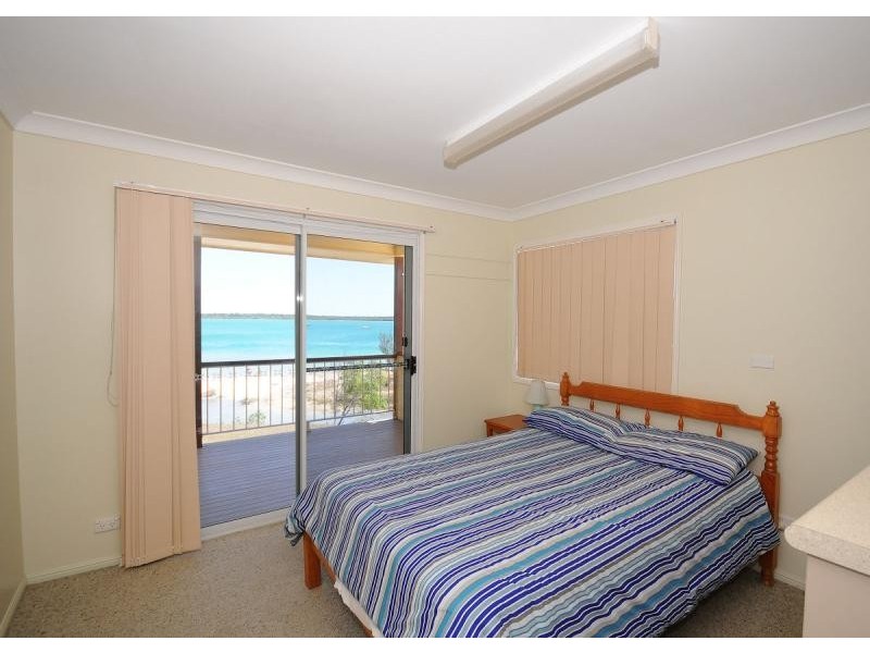 70 Riverview Drive, Burrum Heads QLD 4659