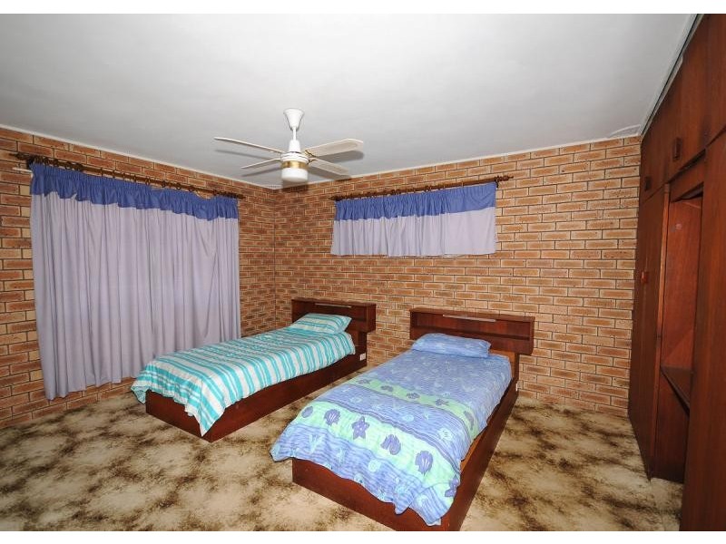 70 Riverview Drive, Burrum Heads QLD 4659