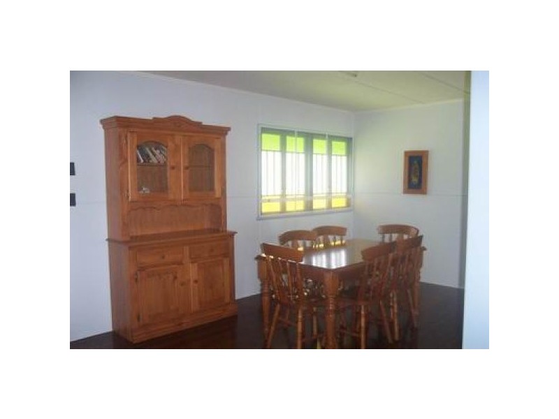 40 Esplanade, Burrum Heads QLD 4659