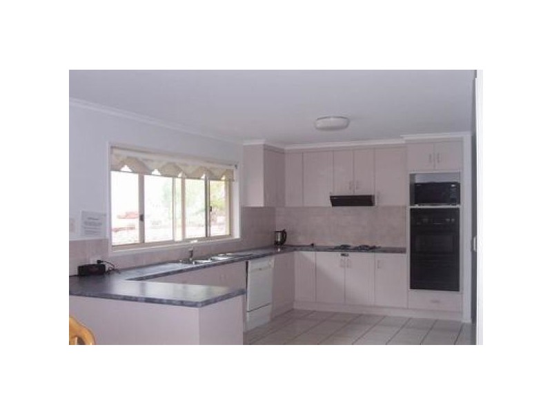 136 Burrum Street, Burrum Heads QLD 4659