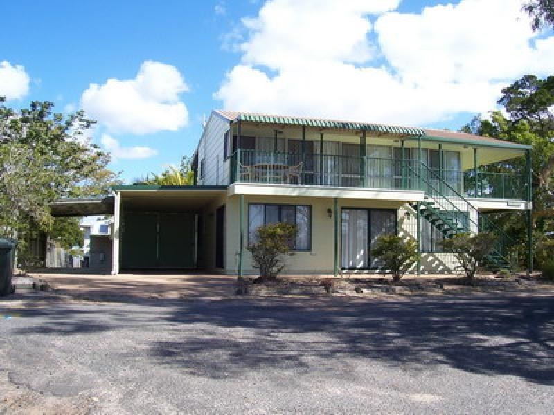36 The Esplanade, Burrum Heads QLD 4659