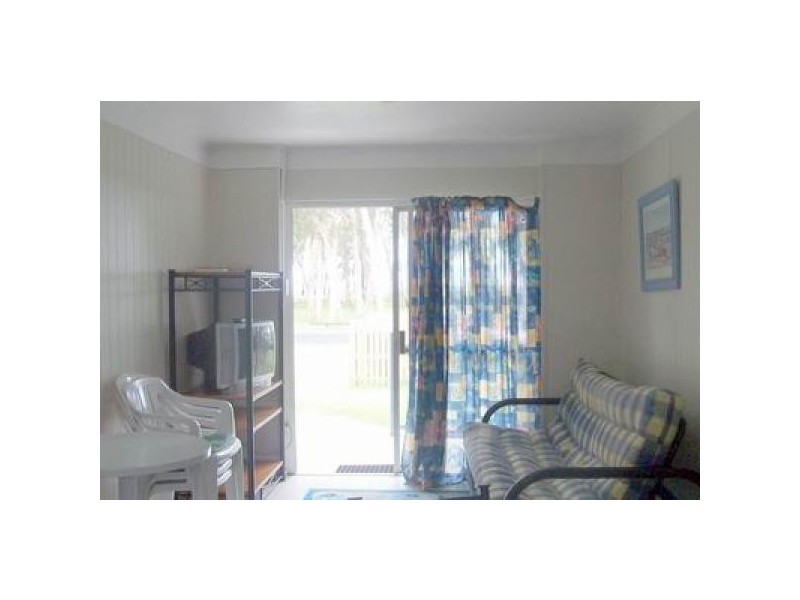 169 Burrum Street, Burrum Heads QLD 4659