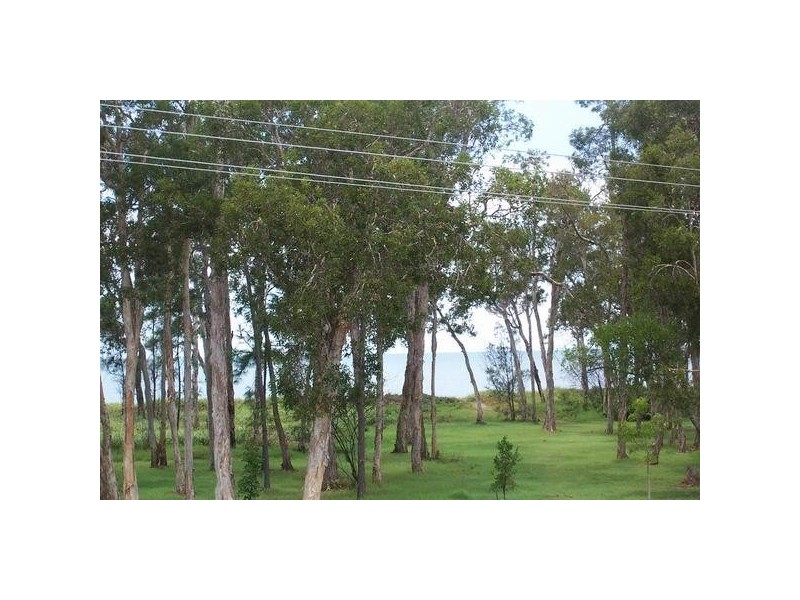 169 Burrum Street, Burrum Heads QLD 4659