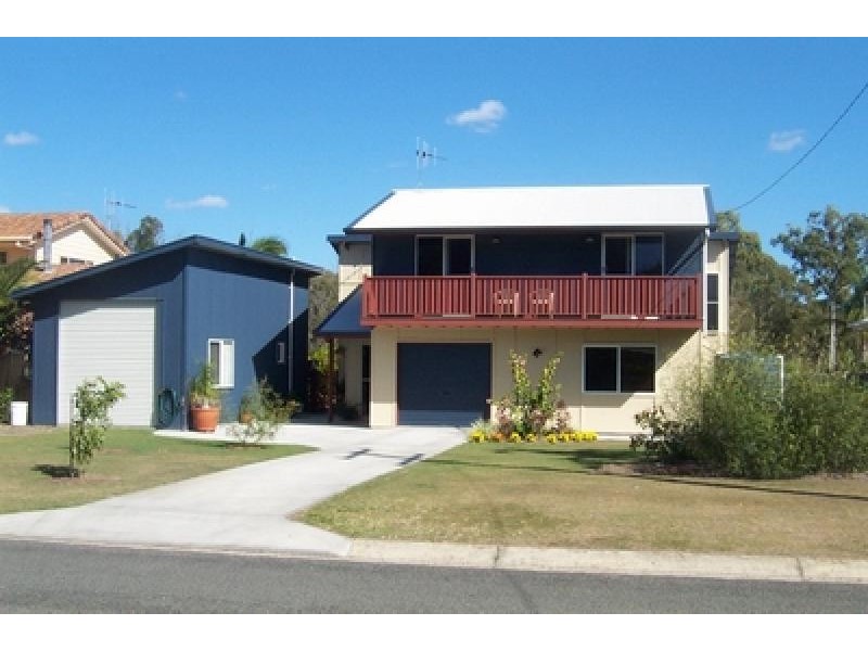 129 Burrum Street, Burrum Heads QLD 4659