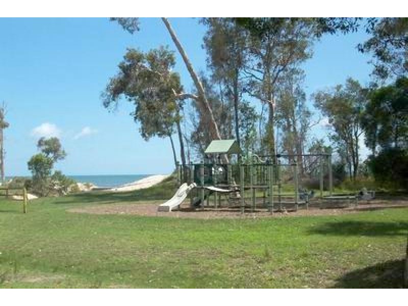 129 Burrum Street, Burrum Heads QLD 4659