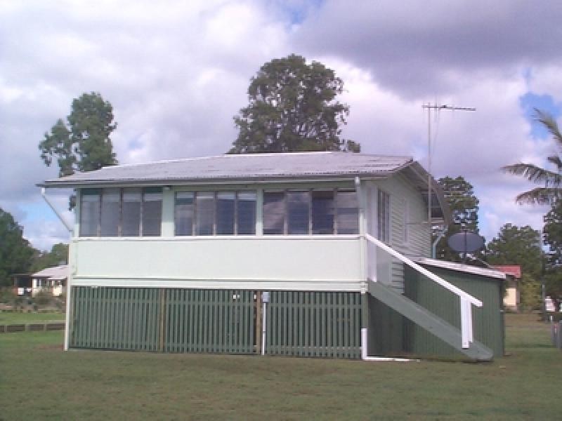 40 Moreton Street, Toogoom QLD 4655