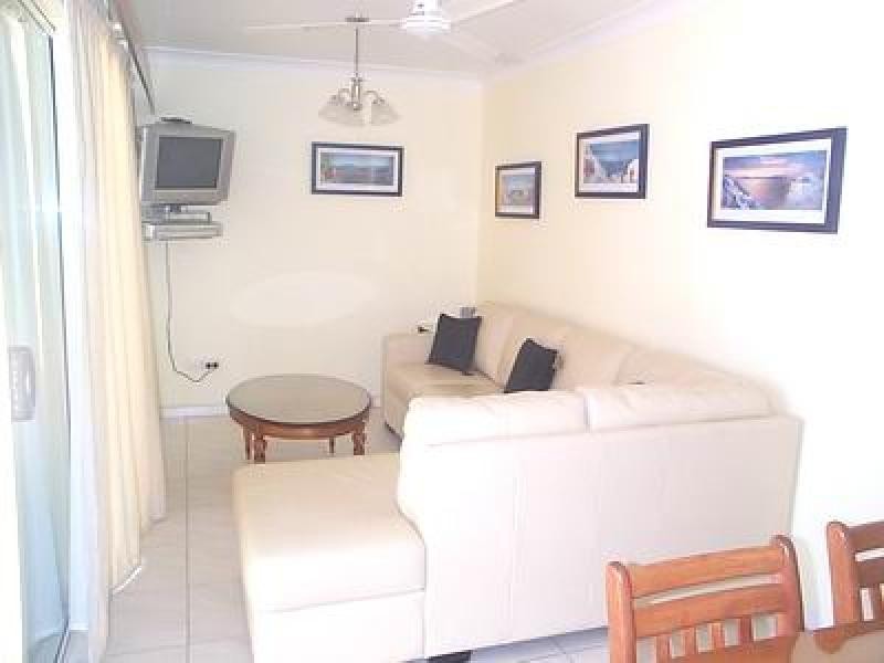 46 Burrum Street, Burrum Heads QLD 4659