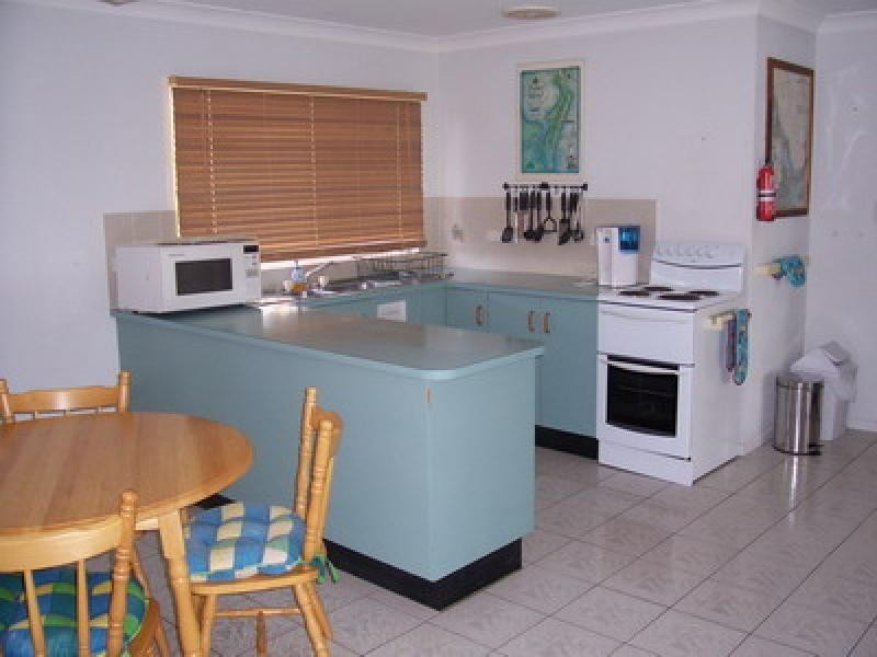 134 Burrum Street, Burrum Heads QLD 4659