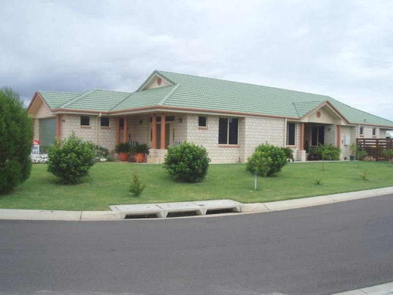 22 LUCAS DRIVE, Burrum Heads QLD 4659