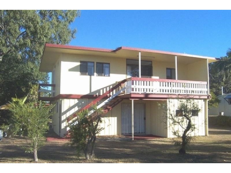 31 HOWARD STREET, Burrum Heads QLD 4659