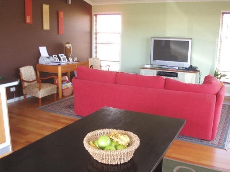 37 TRAVISTON WAY, Burrum Heads QLD 4659