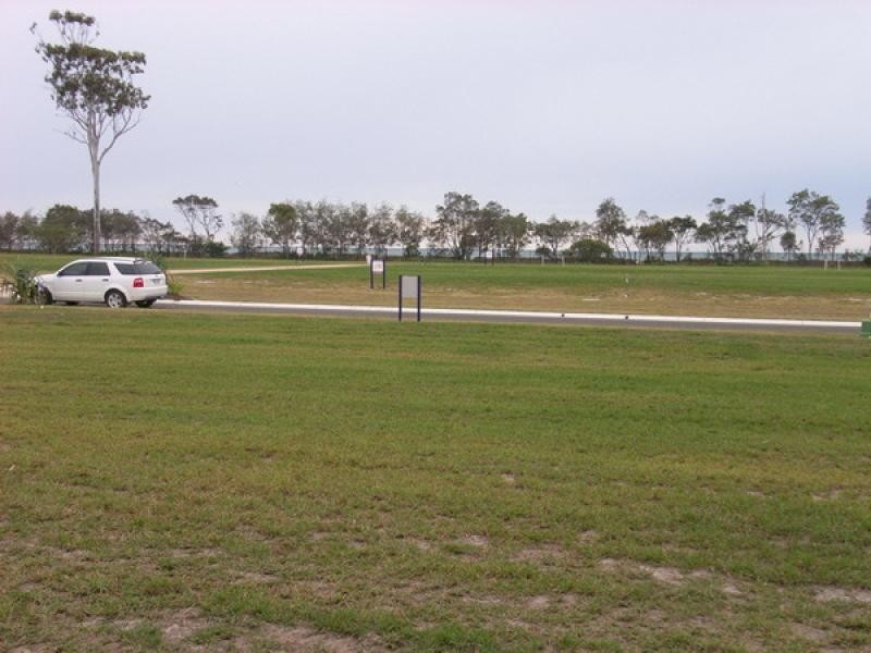 16 SANDCASTLES CIRCUIT, Burrum Heads QLD 4659