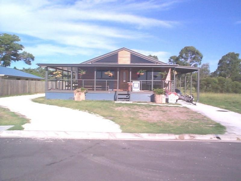 35 LUCAS DRIVE, Burrum Heads QLD 4659