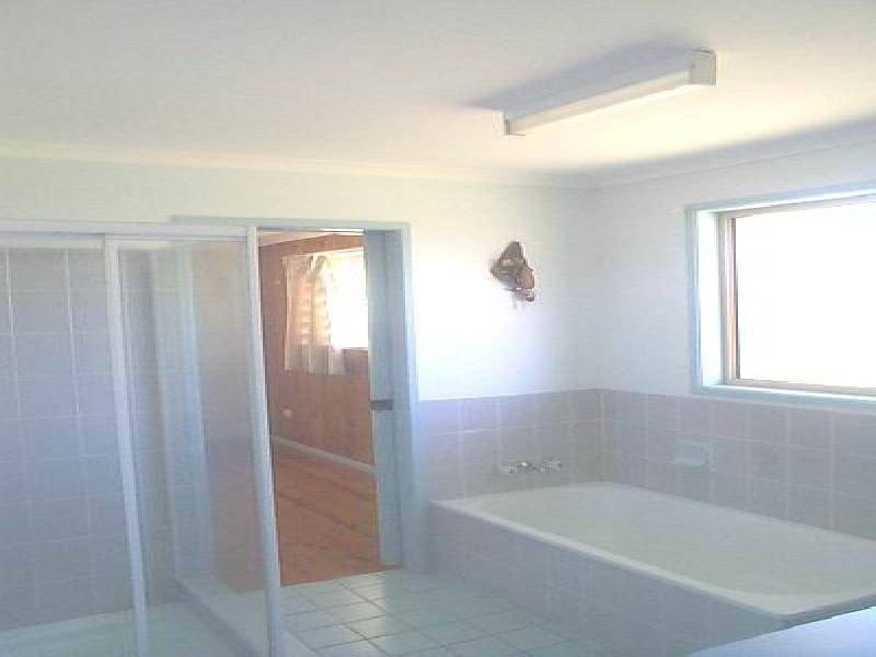 26 ORCHID DRIVE, Burrum Heads QLD 4659
