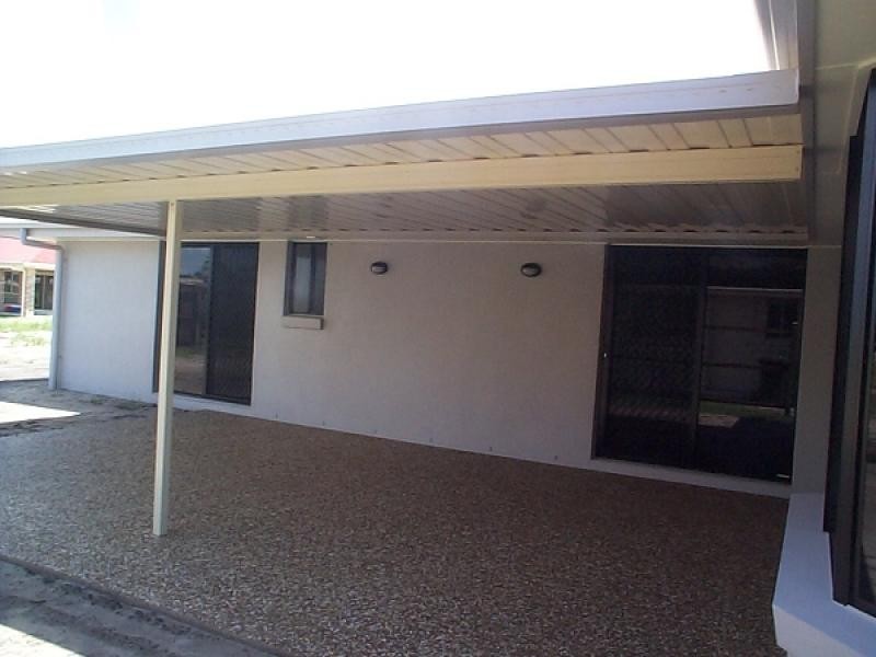 24 LOUISE DRIVE, Burrum Heads QLD 4659