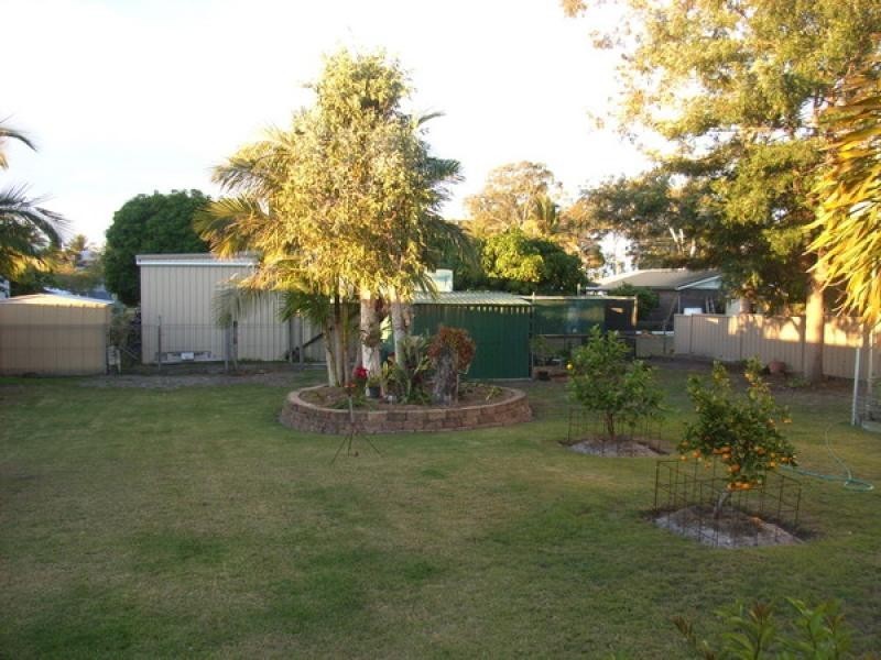 80 HOWARD STREET, Burrum Heads QLD 4659