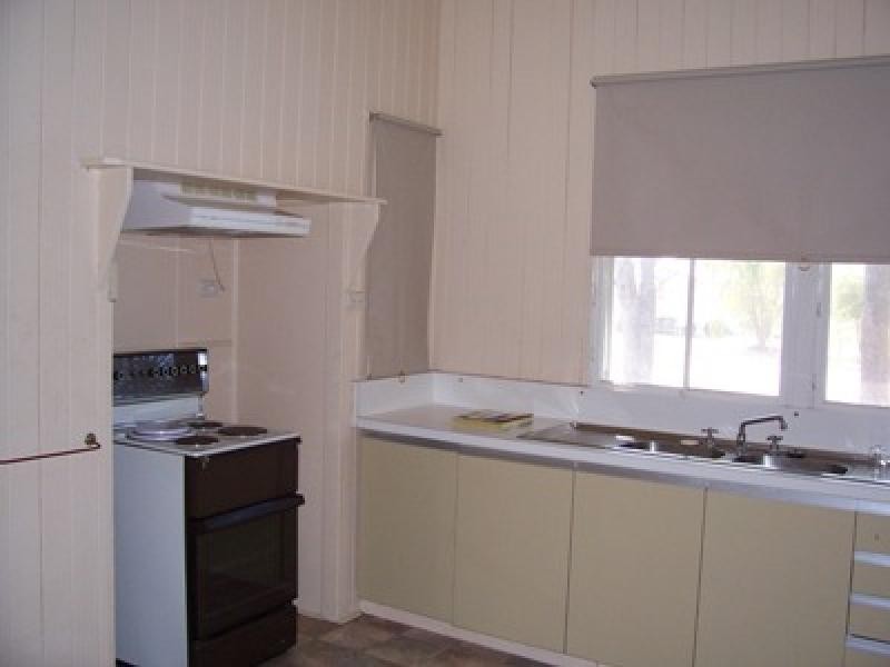 87 BURRUM STREET, Burrum Heads QLD 4659