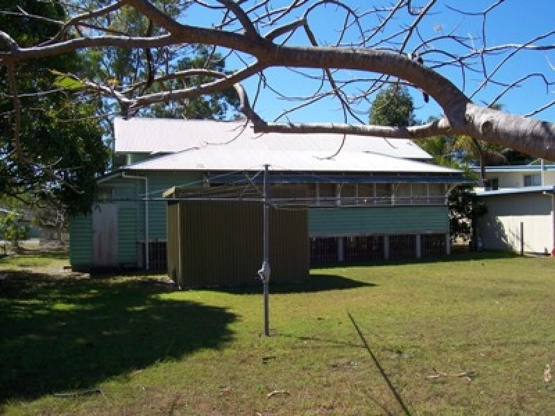 87 BURRUM STREET, Burrum Heads QLD 4659