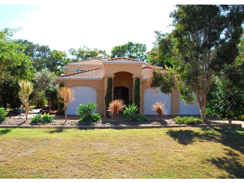 116 Burrum Street, Burrum Heads QLD 4659