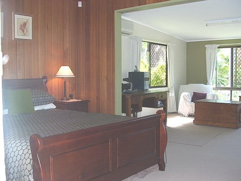 54 Dreamtime Avenue, Burrum Heads QLD 4659