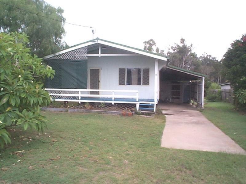 59 HOWARD STREET, Burrum Heads QLD 4659