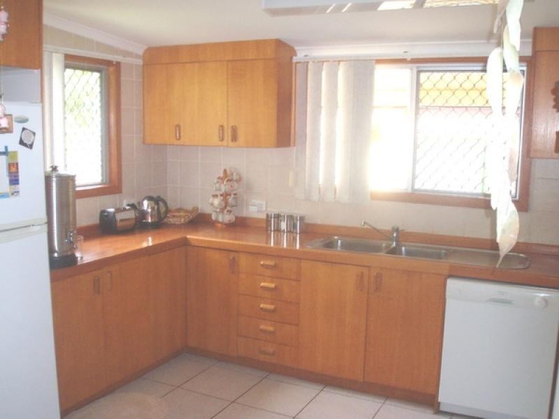 3 Howard Street, Burrum Heads QLD 4659