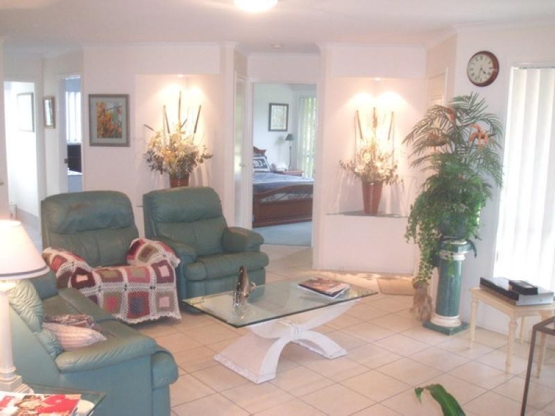 6 SIMPSON STREET, Burrum Heads QLD 4659