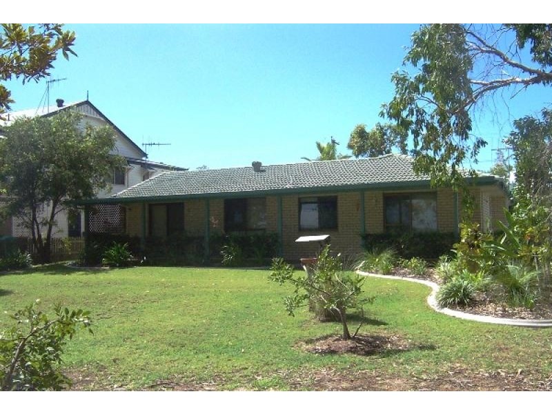 96 Riverview Drive, Burrum Heads QLD 4659