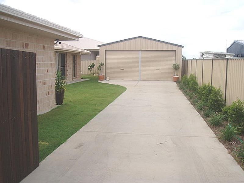 14 Bryan Crt, Burrum Heads QLD 4659