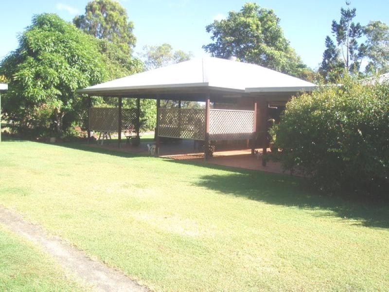 39 SMITH ROAD, Howard QLD 4659