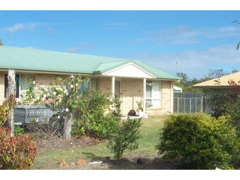 11 BEACH DRIVE, Burrum Heads QLD 4659