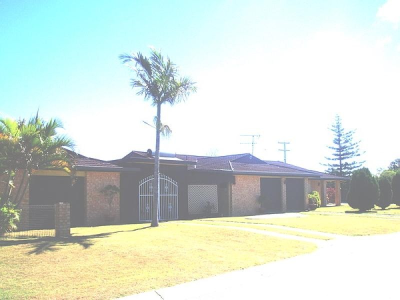 45 RIVERVIEW DRIVE, Burrum Heads QLD 4659