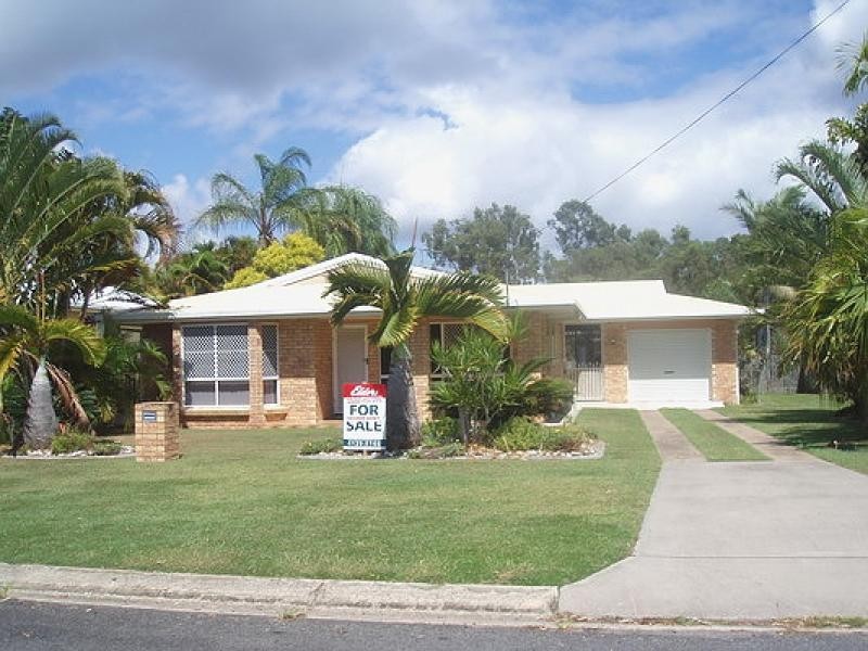 125 BURRUM STREET, Burrum Heads QLD 4659
