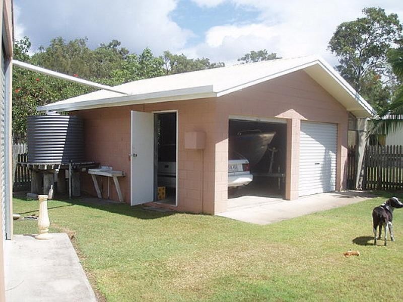 125 BURRUM STREET, Burrum Heads QLD 4659