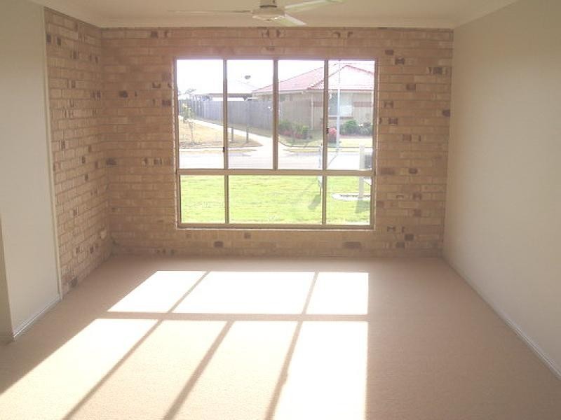 16 Louise Drive, Burrum Heads QLD 4659
