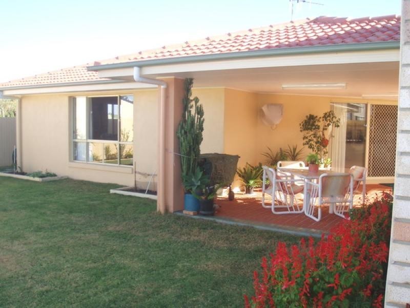 51 Lucas Drive, Burrum Heads QLD 4659