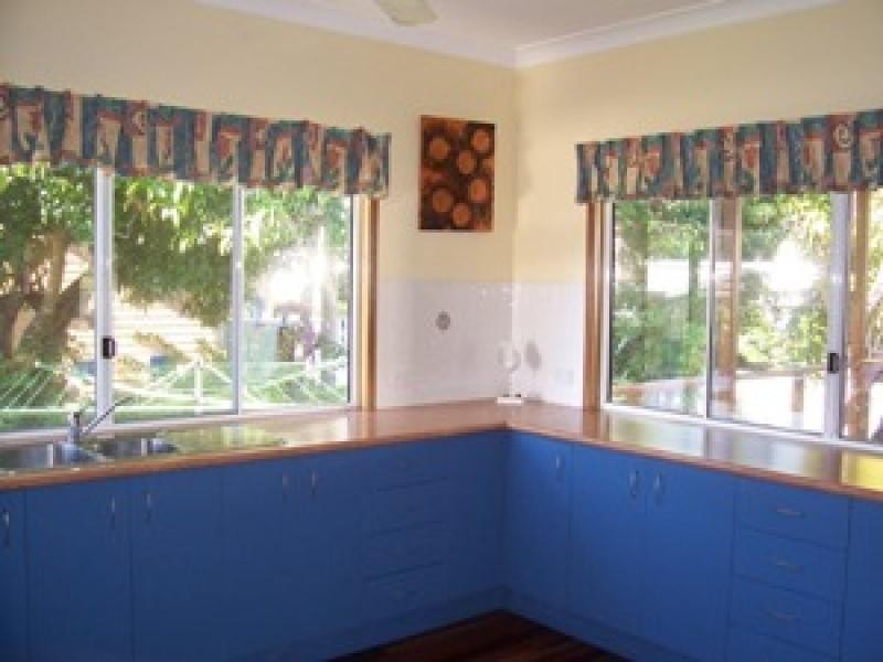20 Travis Road, Burrum Heads QLD 4659