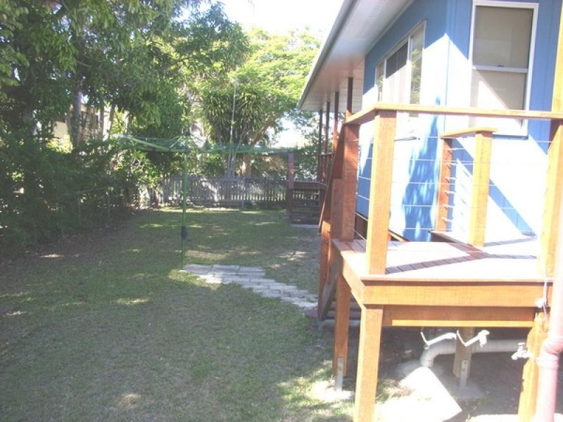 20 Travis Road, Burrum Heads QLD 4659